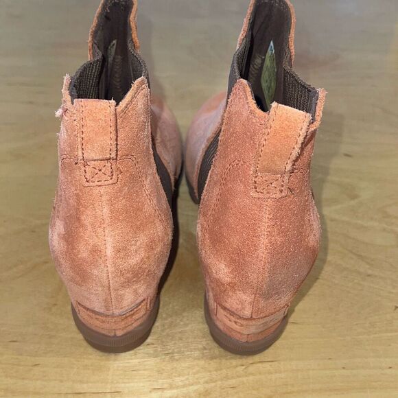 Sorel Joan of Artic Il Wedge Chelsea Suede Boot Salmon Size 9 - Picture 6 of 10